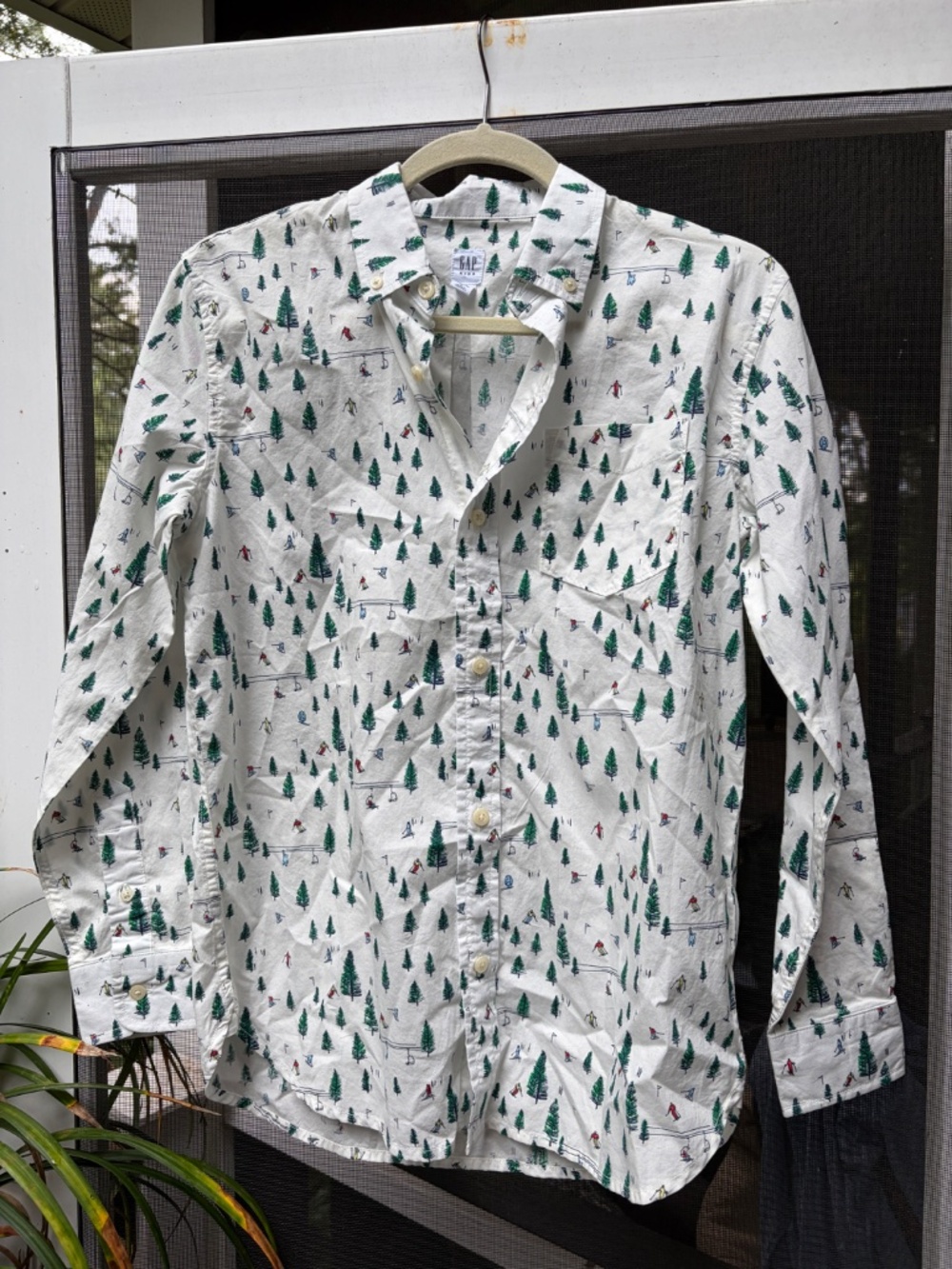 Gap Kids Button Down Shirt XXL Winter Tree Skiiers Chairlift